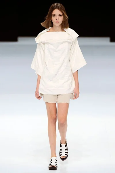 Look 6